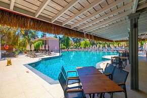 Hotel Pine Valley