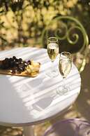 Mandraki Village Boutique Hotel