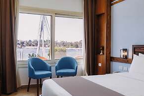 Obelisk Nile Hotel Aswan