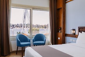 Obelisk Nile Hotel Aswan
