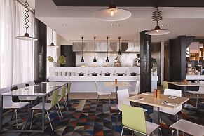 Atura Dandenong