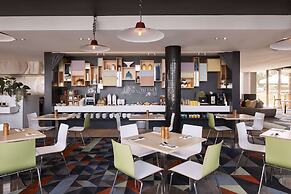 Atura Dandenong