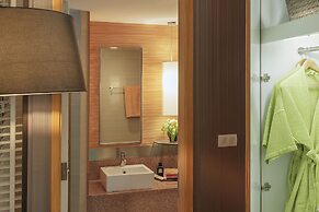 Tango Vibrant Living Hotel