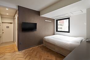 City Hotel N.U.T.S.