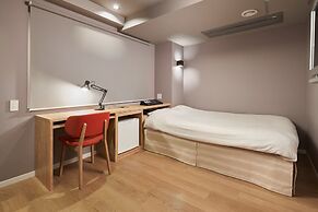 City Hotel N.U.T.S.