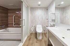 City Hotel N.U.T.S.