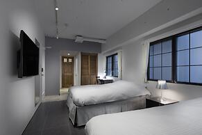 City Hotel N.U.T.S.