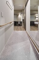City Hotel N.U.T.S.