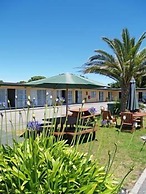 Charles Court Motel