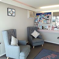 Albatross Motel