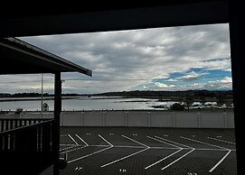 Albatross Motel