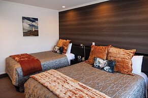 Ascot Park Hotel