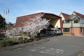Ascot Park Hotel