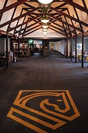 Ascot Park Hotel