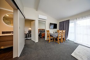 Willowbank Motel