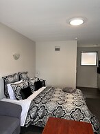 Willowbank Motel