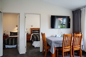 Willowbank Motel