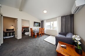 Willowbank Motel