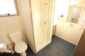 Townhouse Motel