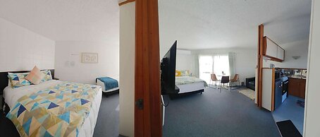 Motel Six