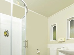 Aldan Lodge Motel