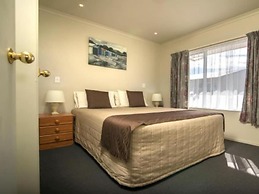 Aldan Lodge Motel