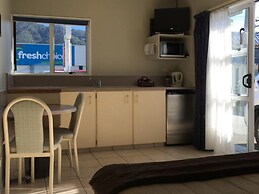Aldan Lodge Motel