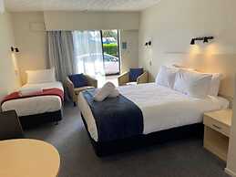 Balmoral Motel