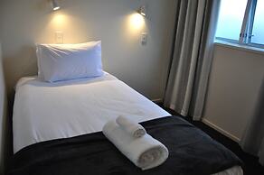 Balmoral Motel
