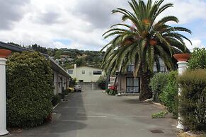 Balmoral Motel
