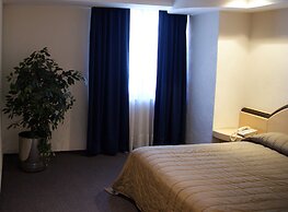 Portonovo Hotel & Suites