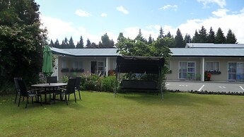 Aden Motel