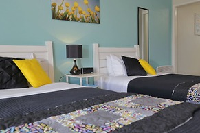 Aden Motel