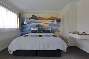 Aden Motel