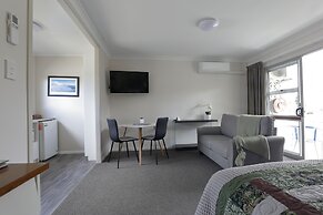 Aden Motel