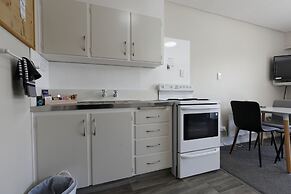 Aden Motel