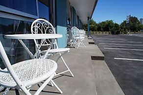Taylors Motel