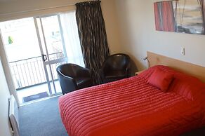 Taylors Motel