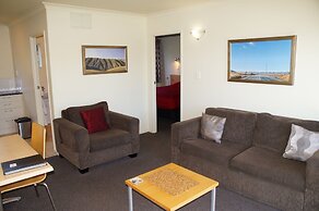 Taylors Motel