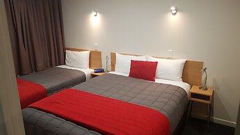Taylors Motel