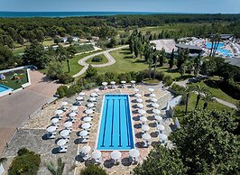 Torreserena Resort