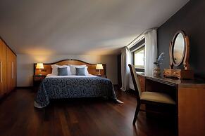Hotel More