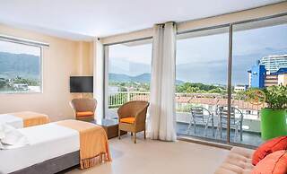 Santorini Hotel & Resort