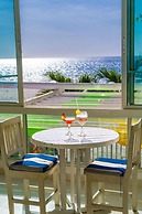 Hotel Santorini Express y Cabañas