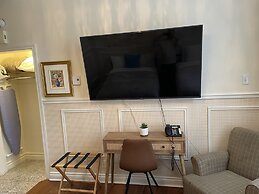 Parc Suites Hotel