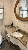 Parc Suites Hotel