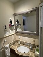 Parc Suites Hotel