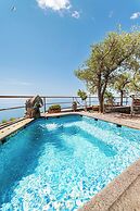 Punta Chiarito Resort