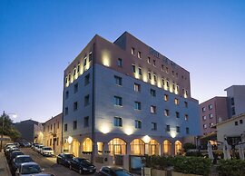 Hotel For You