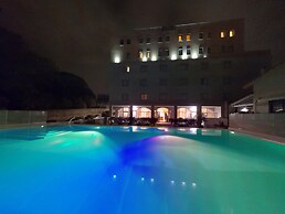 Hotel For You